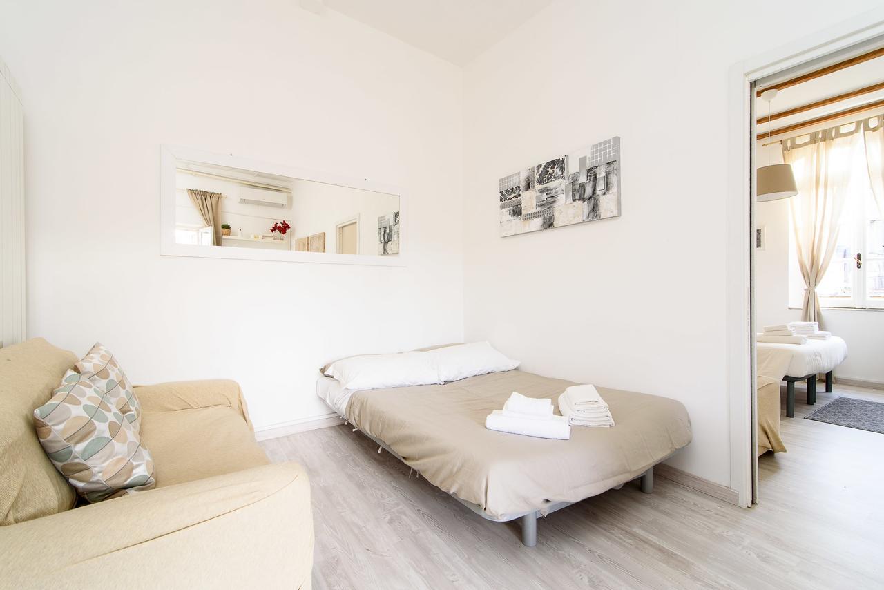 White Terrace Apartment Navona โรม ภายนอก รูปภาพ