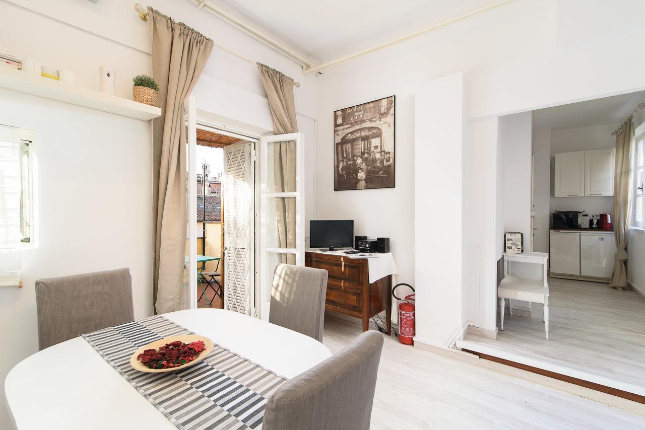 White Terrace Apartment Navona โรม ภายนอก รูปภาพ